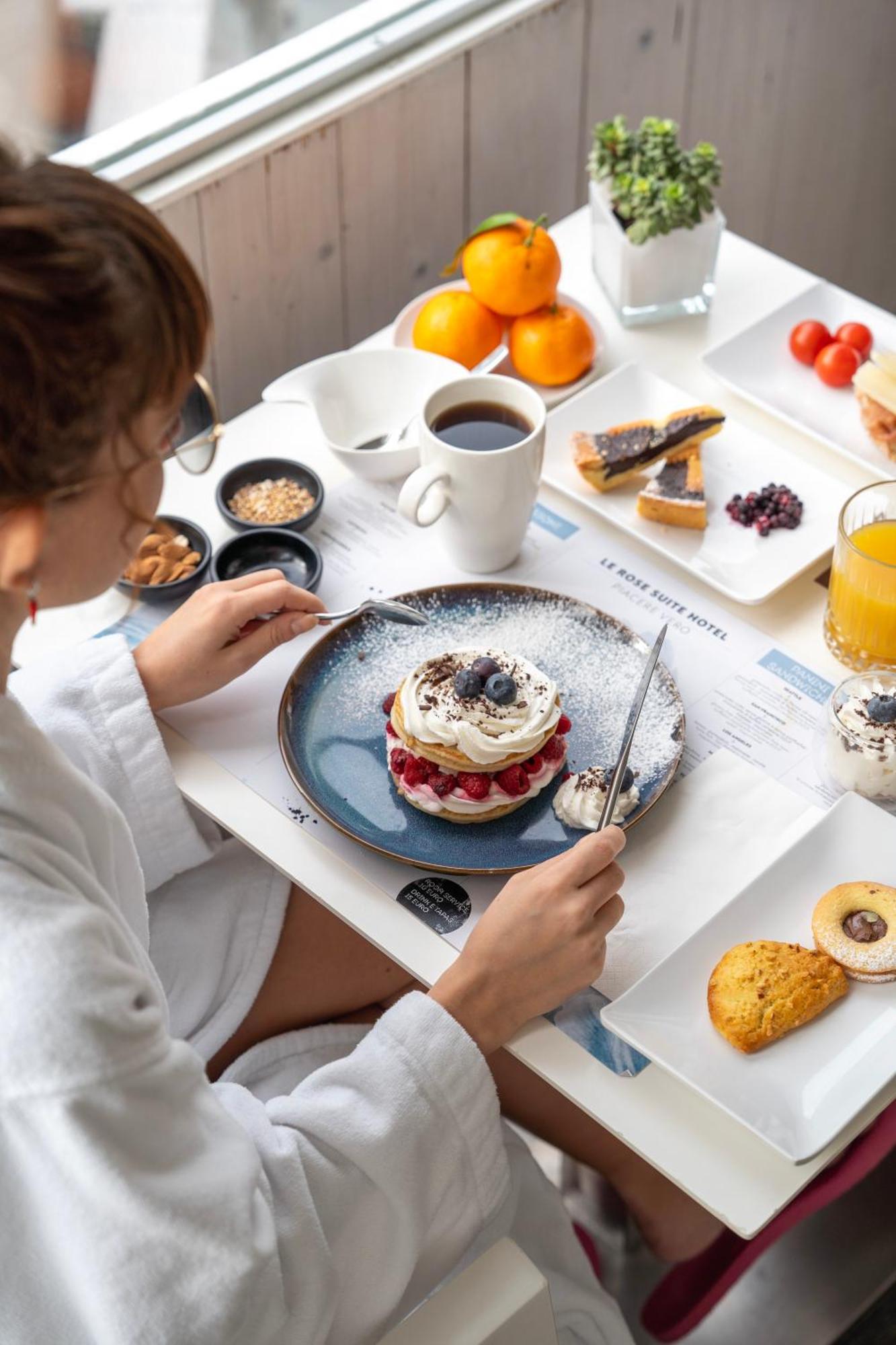 Le Rose Suite Hotel Ρίμινι Εξωτερικό φωτογραφία