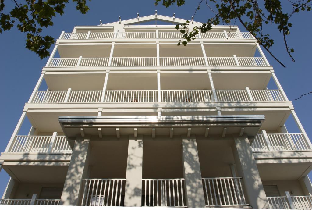 Le Rose Suite Hotel Ρίμινι Εξωτερικό φωτογραφία
