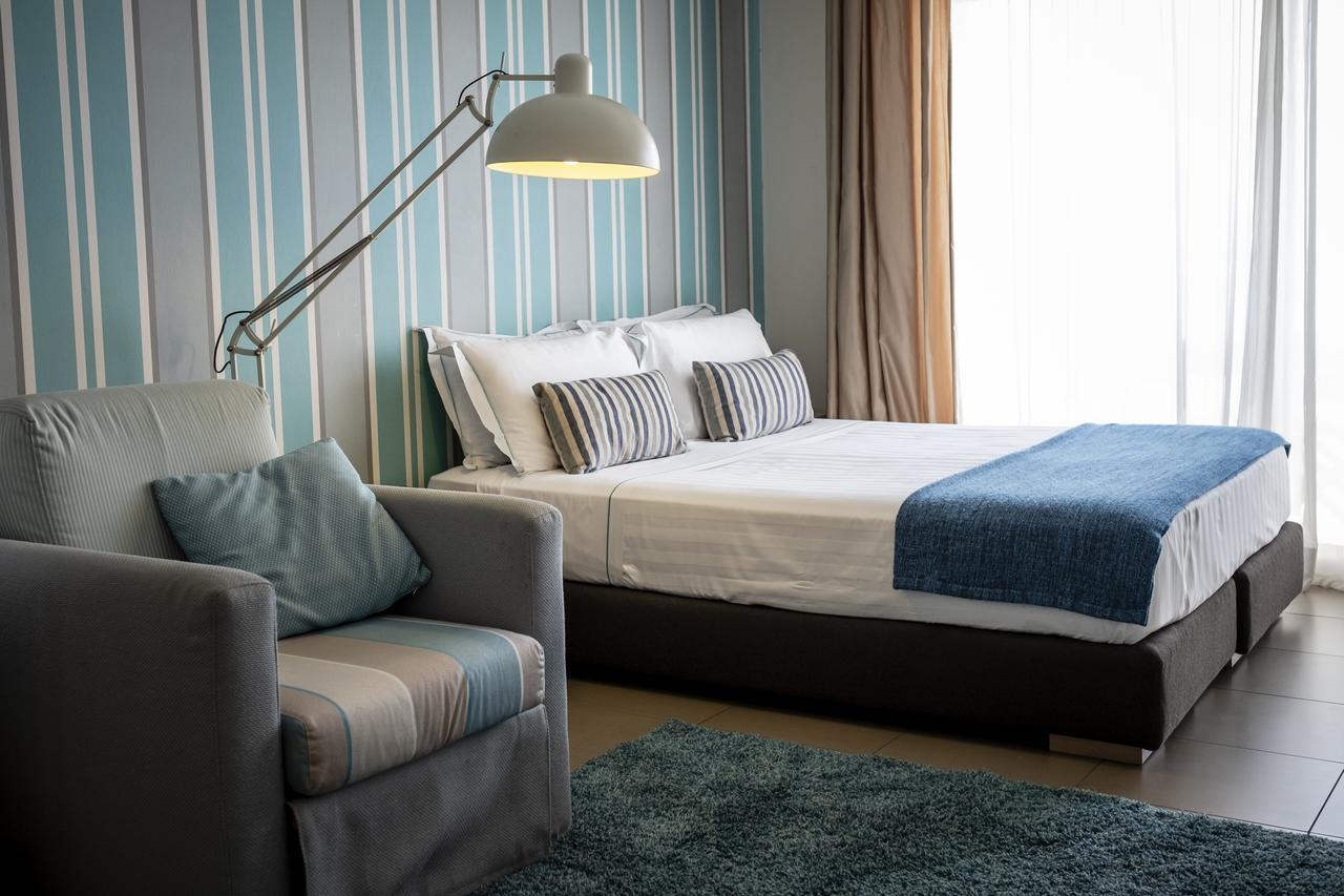 Le Rose Suite Hotel Ρίμινι Εξωτερικό φωτογραφία