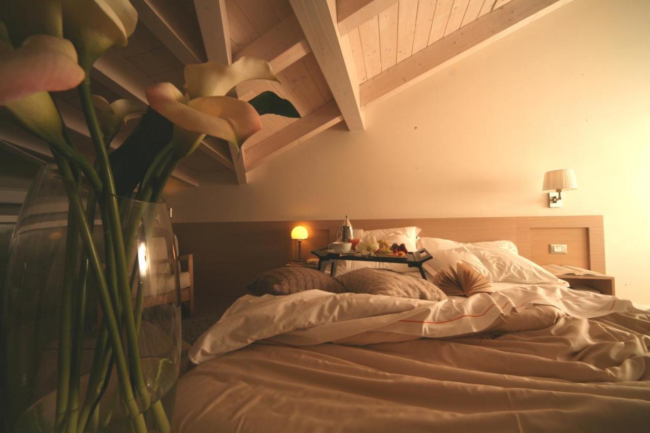 Le Rose Suite Hotel Ρίμινι Εξωτερικό φωτογραφία